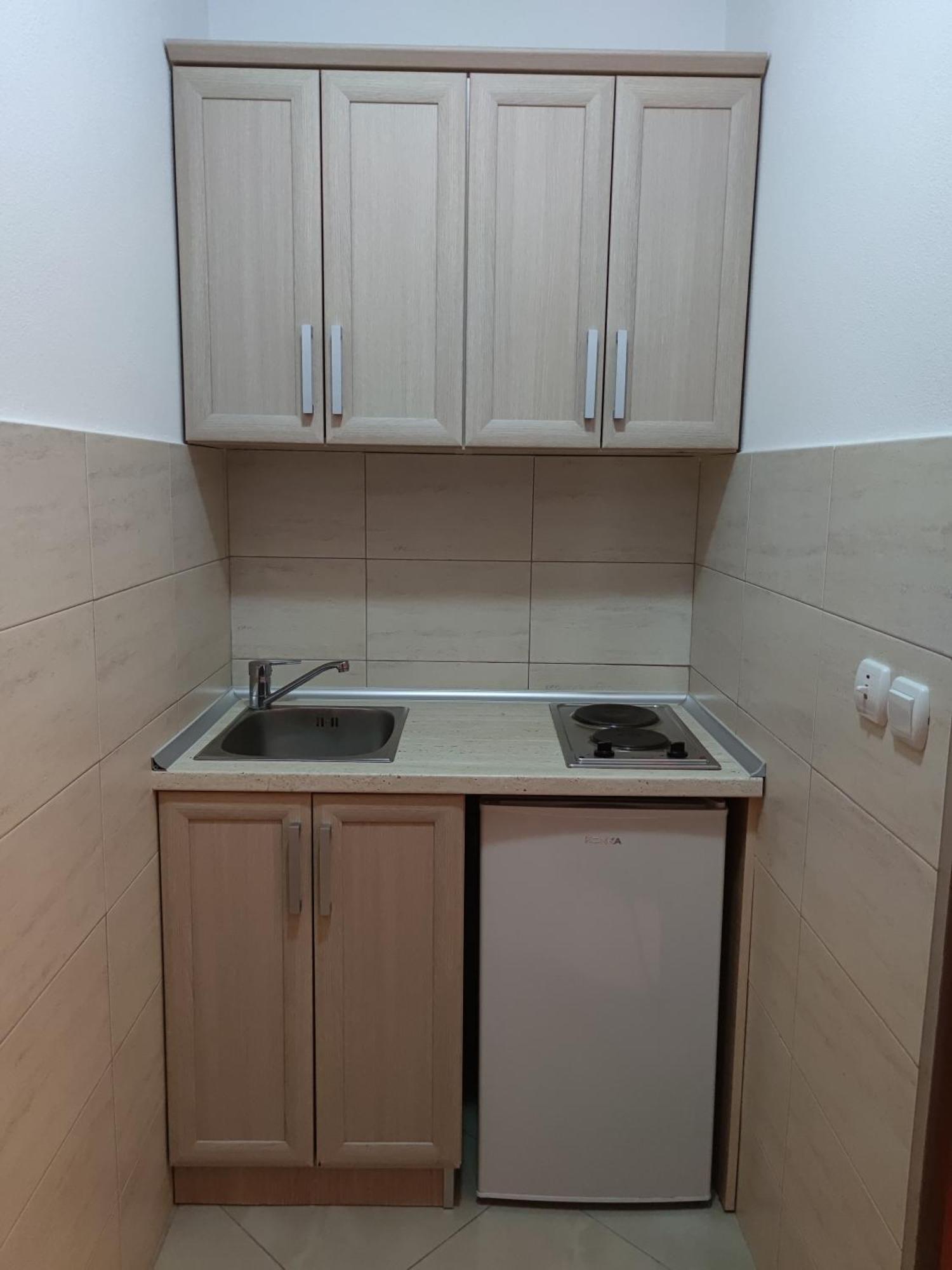 Studios M Ulcinj Habitación foto